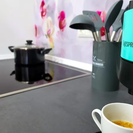 Happy Homes Red - Dein Stylisches Maisonette-apartment Mit Wow-effekt! Altenstadt (Hessen)