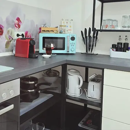 Happy Homes Red - Dein Stylisches Maisonette-apartment Mit Wow-effekt! Altenstadt