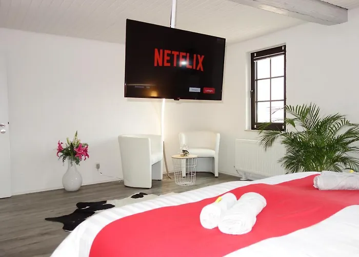 Apartmán Happy Homes Red - Dein Stylisches Maisonette-apartment Mit Wow-effekt! Altenstadt